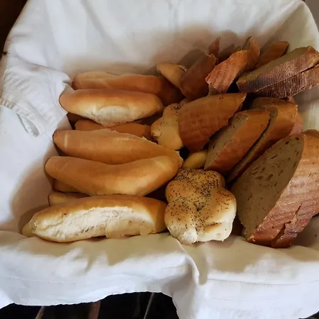 Restaurant Svejk 3*
