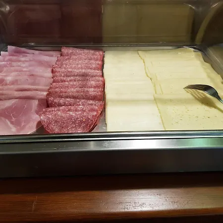 Hotel Restaurant Svejk 3*
